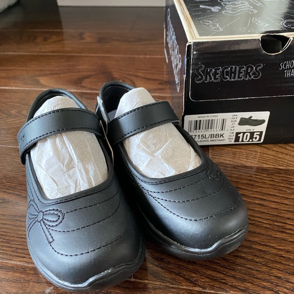 New Girls' Skechers Microstrides School Mary Jane uniform shoes- Sz 10.5 - Picture 4 of 4